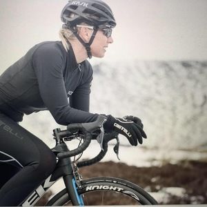 Meet your Posher, Beverly